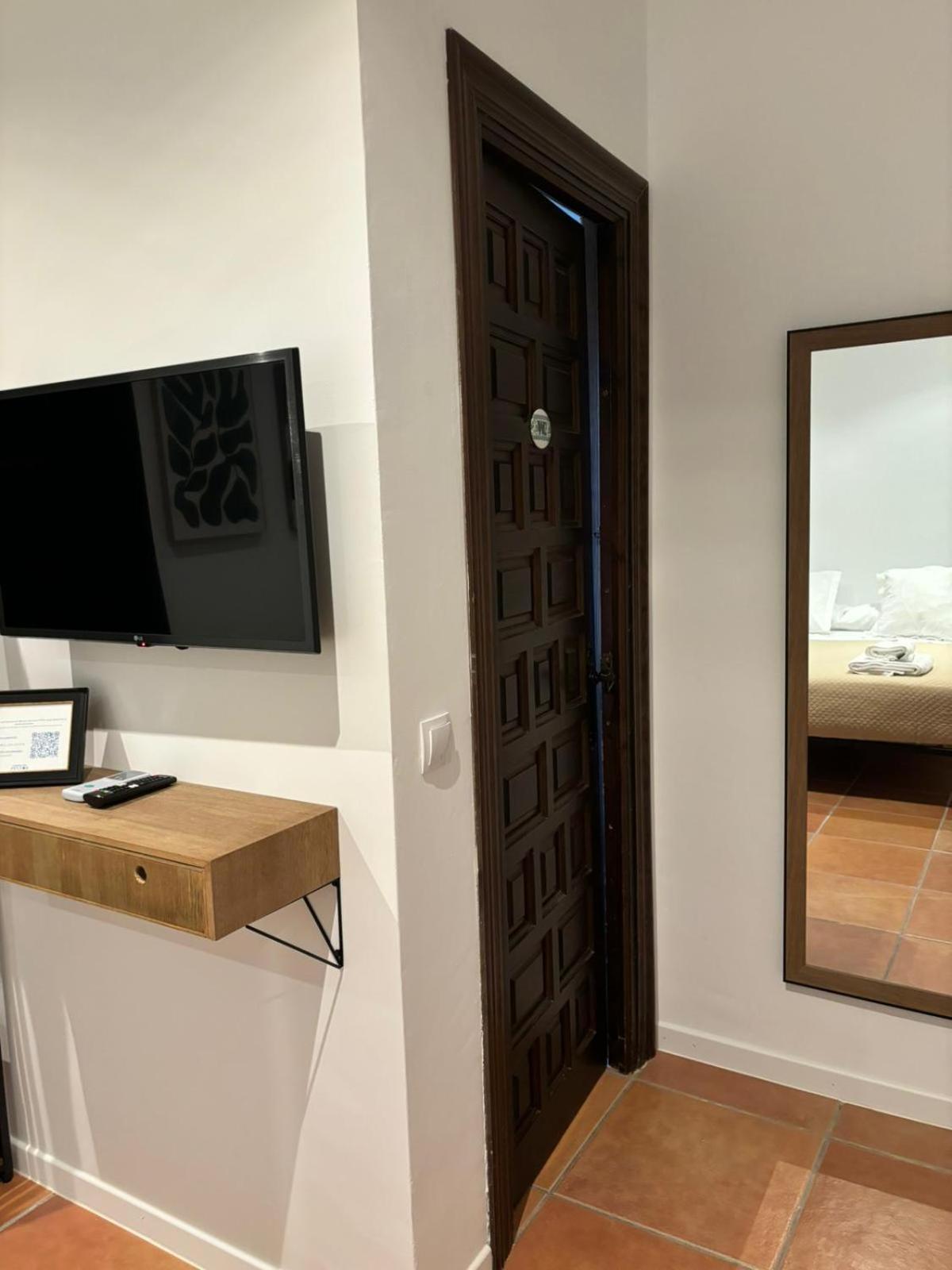 Casa Rural Cigarral Del Pintor トレド エクステリア 写真